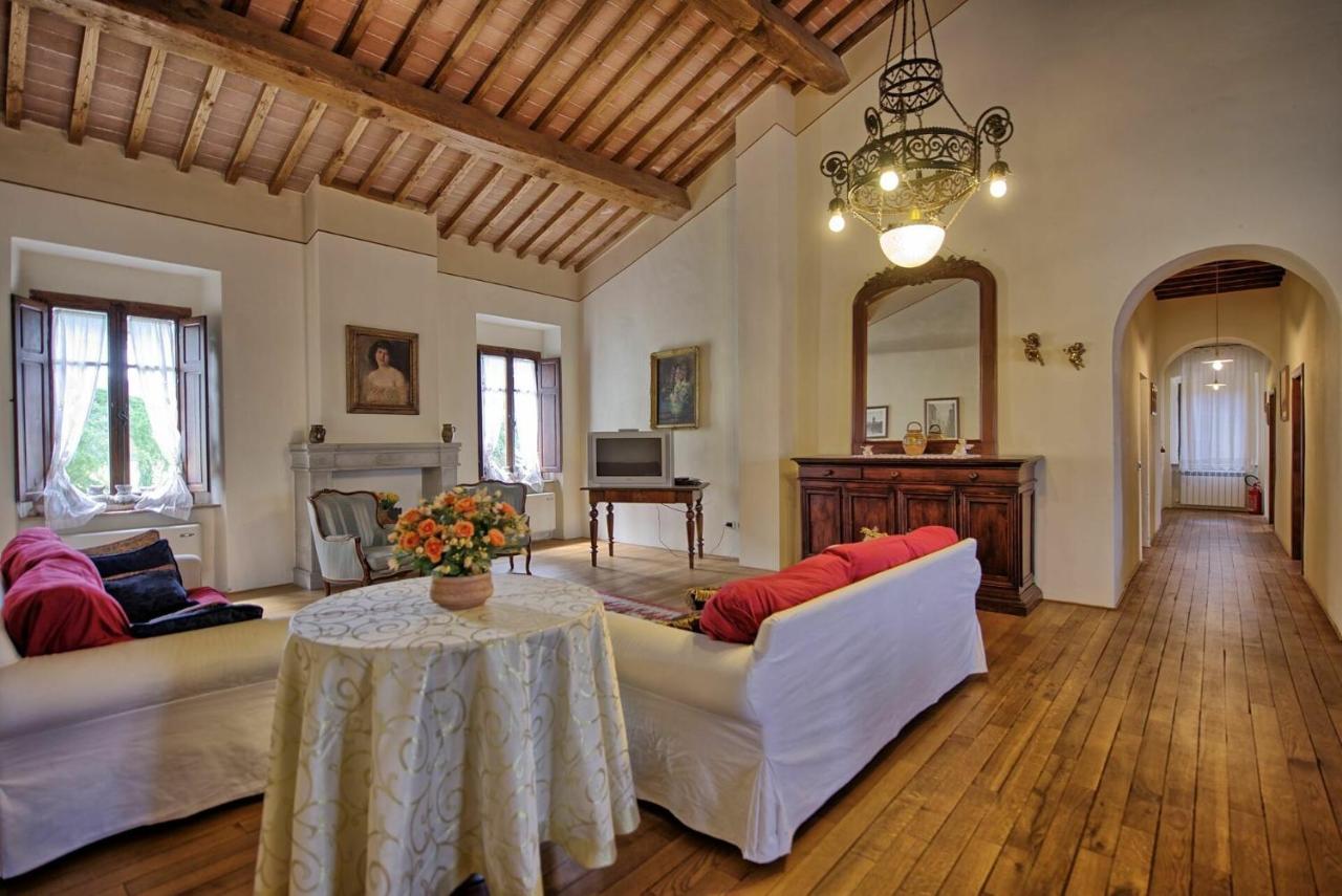 Villa Capolona By Posarellivillas Calbenzano Buitenkant foto