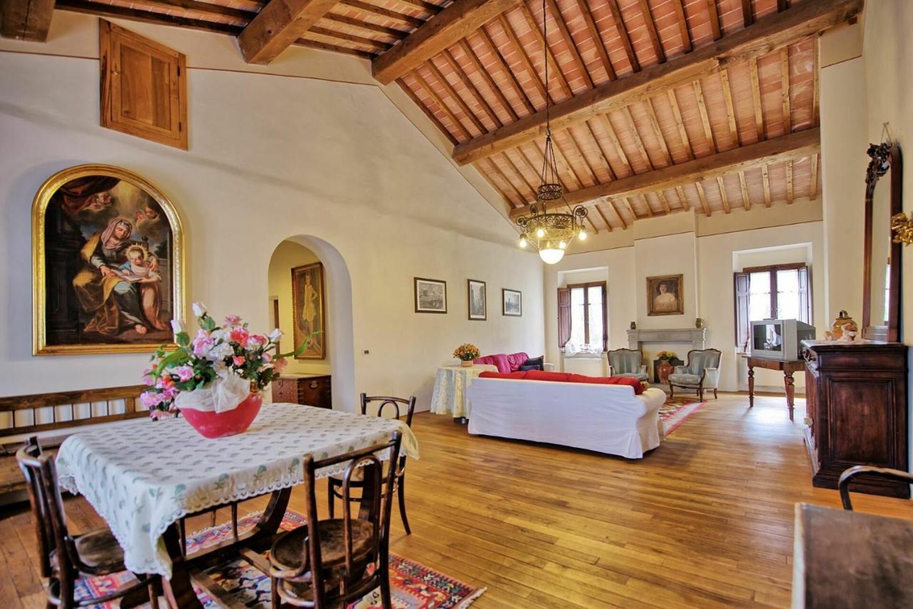 Villa Capolona By Posarellivillas Calbenzano Buitenkant foto