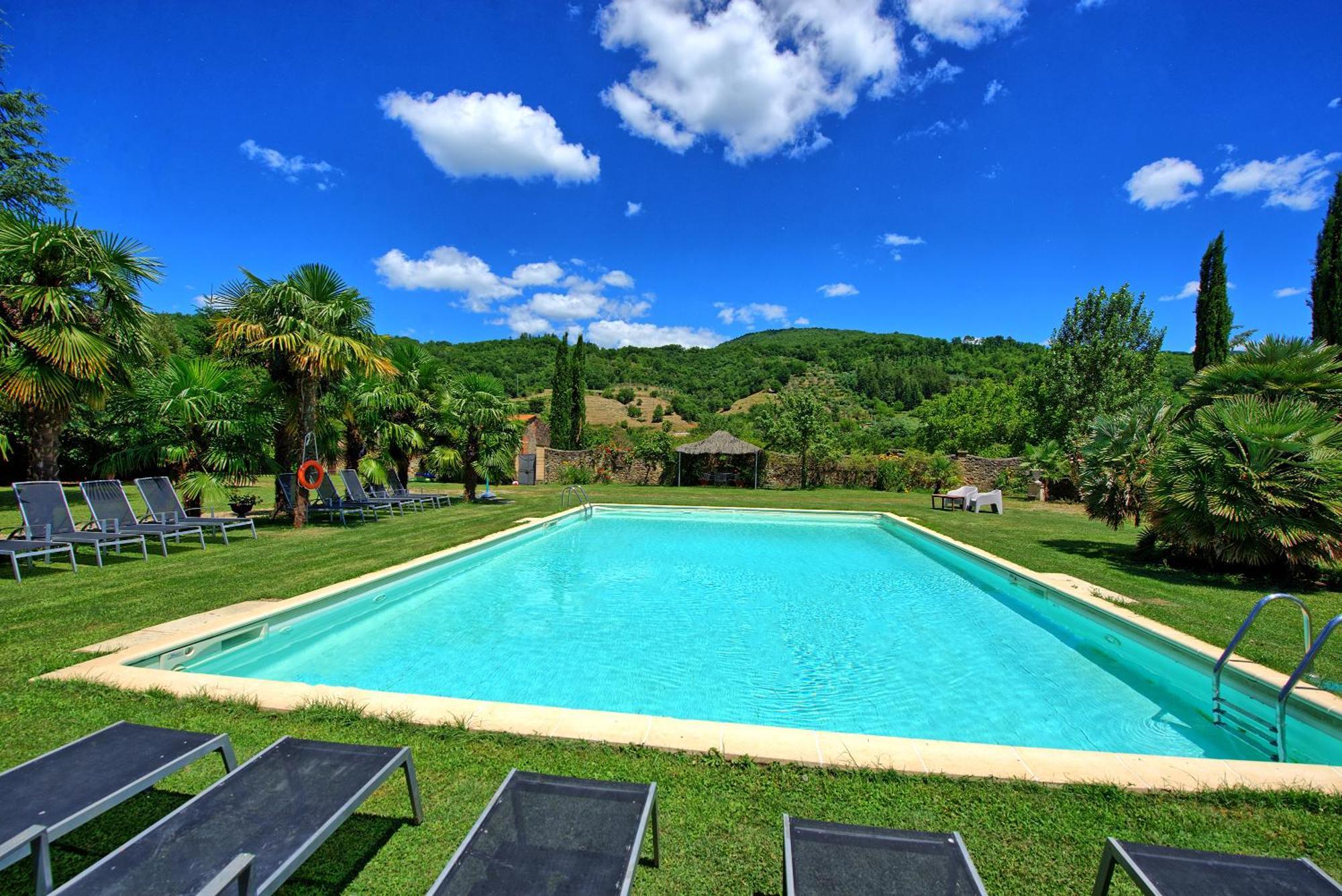 Villa Capolona By Posarellivillas Calbenzano Buitenkant foto